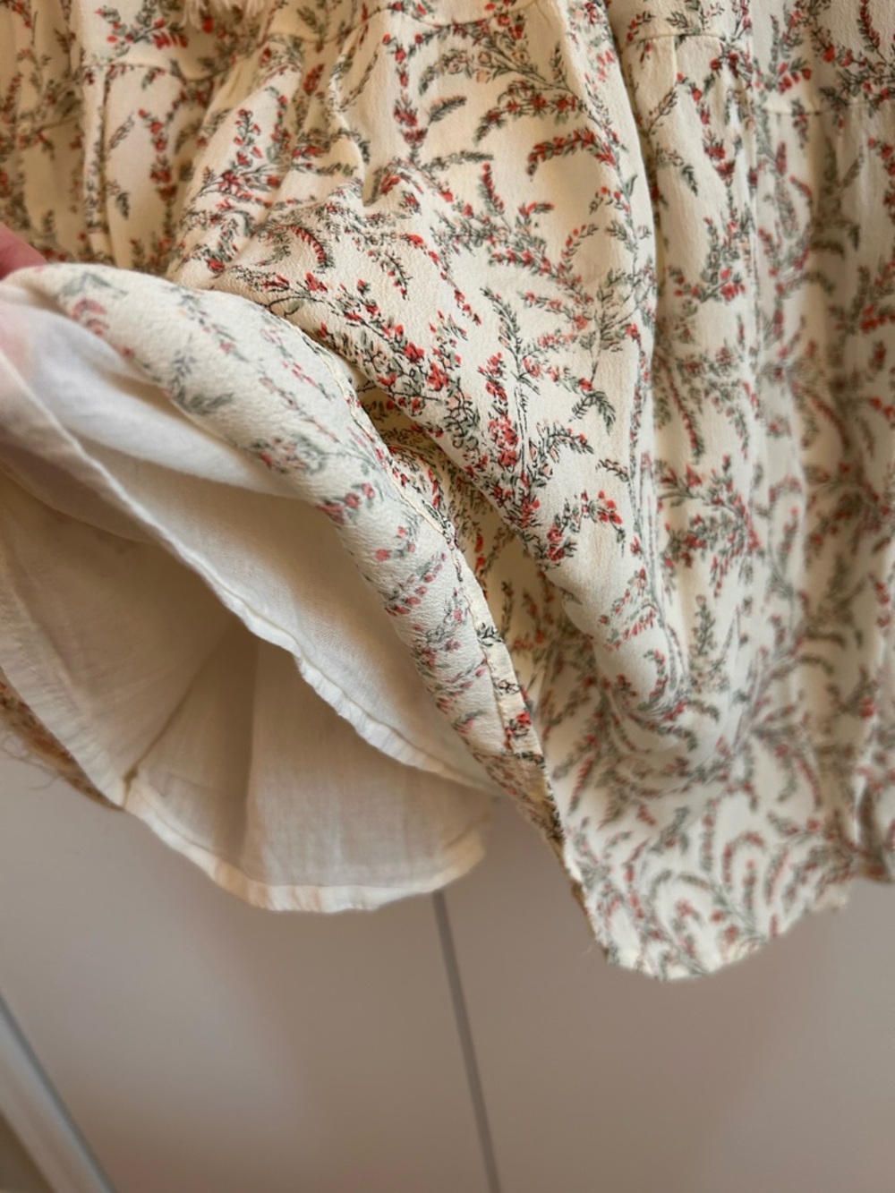 ba&sh Cream flowy dress with Red Floral Print - Picture 5 of 7